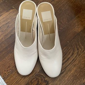 Dolce Vita Shoes | Dolce Vita White Mule Heels | Color: White | Size: 6.0 |